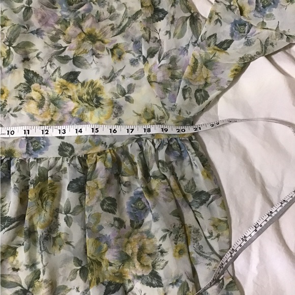 Woman size large altard state Long sleeve, sheer top/blouse - Picture 7 of 10